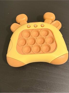 Pop It Push Game Giraffe